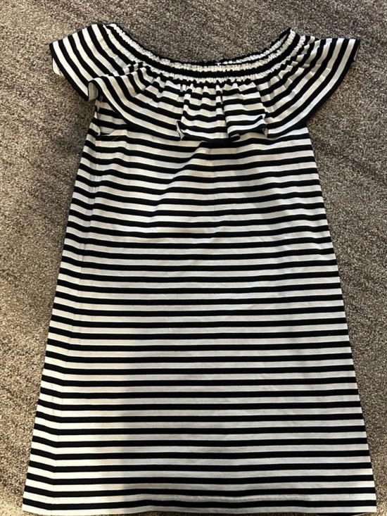 kate spade Dresses & Skirts - Kate Spade Black and White Striped Off-Shoulder Dress